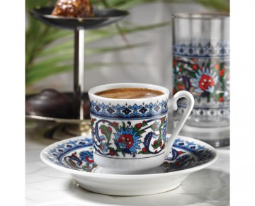 https://www.enjoyistanbul.com/UserFiles/Fotograflar/thumbs/315298-porcelain-coffee-cup-set-topkapi-topkapi-cups12-jpg-topkapi-cups12.jpg